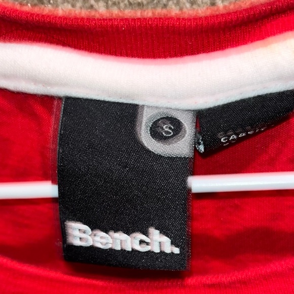BENCH tshirt - Picture 2 of 2